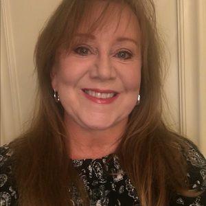 Meet your Posher, Joyce